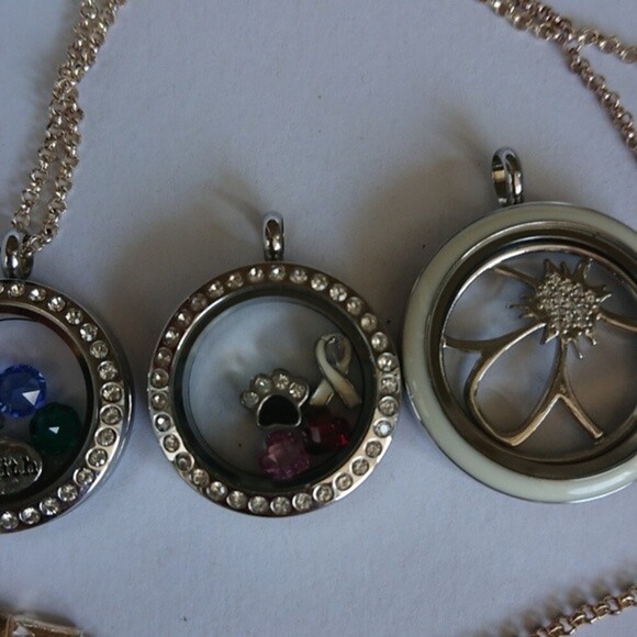 Origami Owl Locket Necklace & locket Lot - Picture 5 of 12